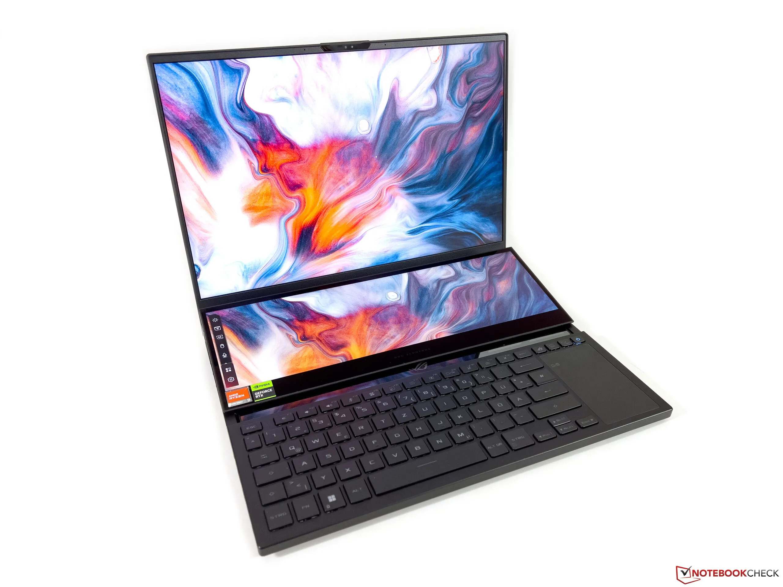 Laptop ASUS dengan Ryzen 7000 Zen4